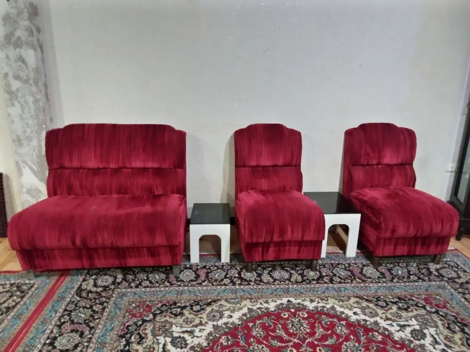 مبل ۷ نفره مخمل|مبلمان خانگی و میز عسلی|قائم‌شهر, |دیوار