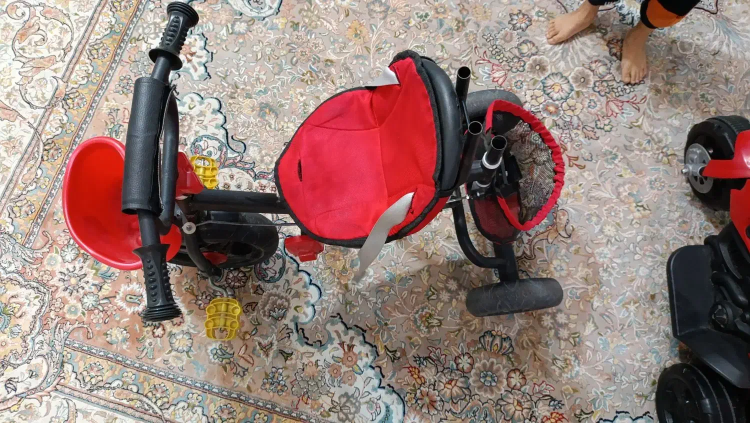 .سه چرخ|دوچرخه، اسکیت، اسکوتر|بومهن, |دیوار