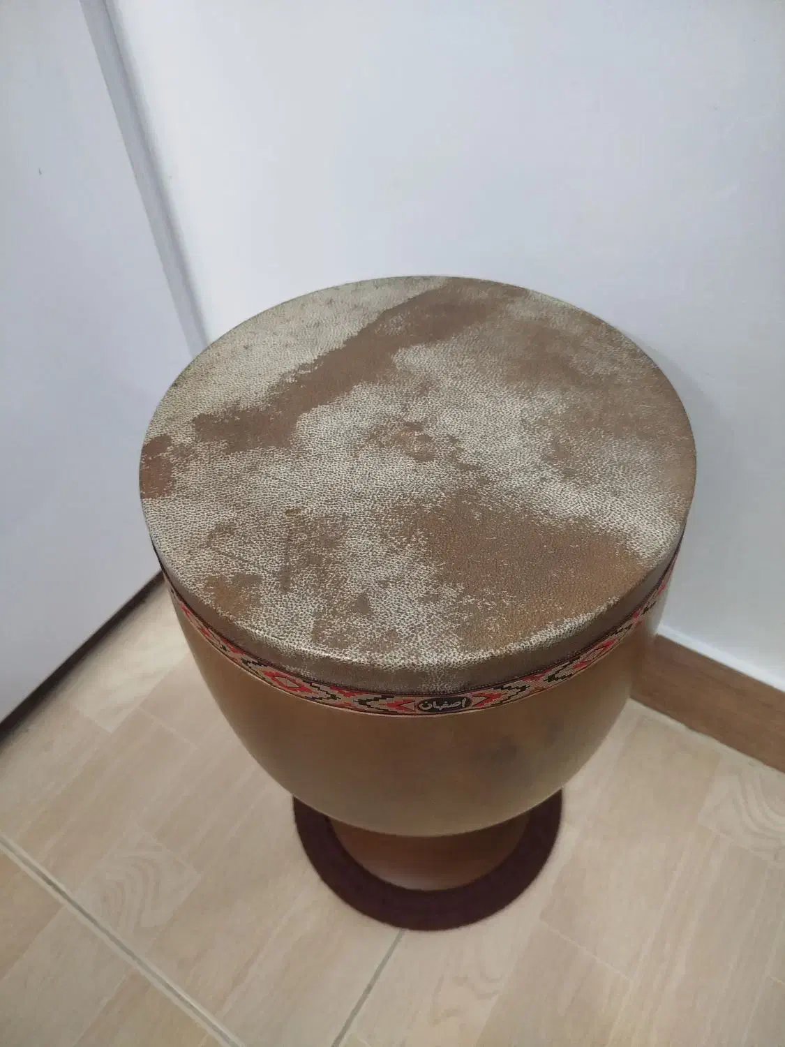 تنبک شیرانی|سازهای سنتی|کاشان, ملا حبیب‌الله شریف|دیوار