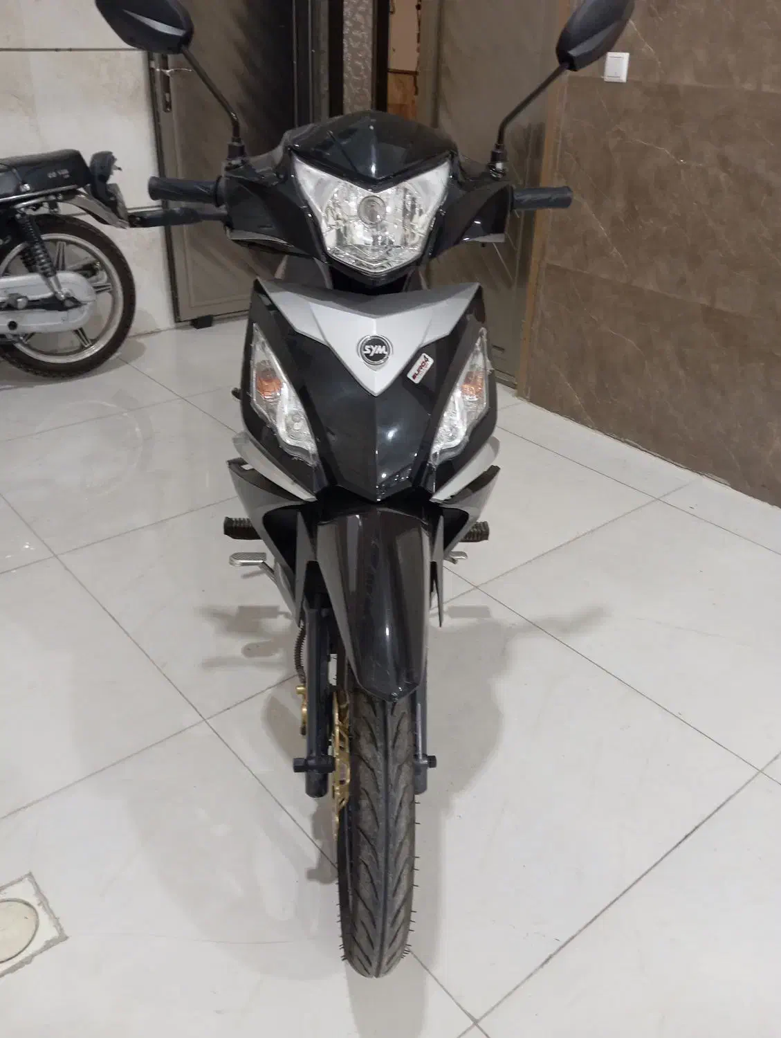 موتور بی کلاج شوکا صفر|موتورسیکلت|اصفهان, لاله|دیوار