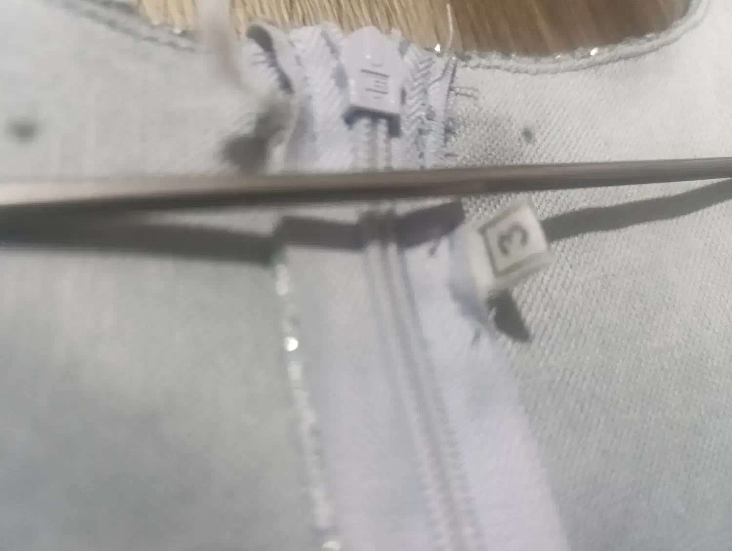 لباس مجلسی|لباس|املش, |دیوار