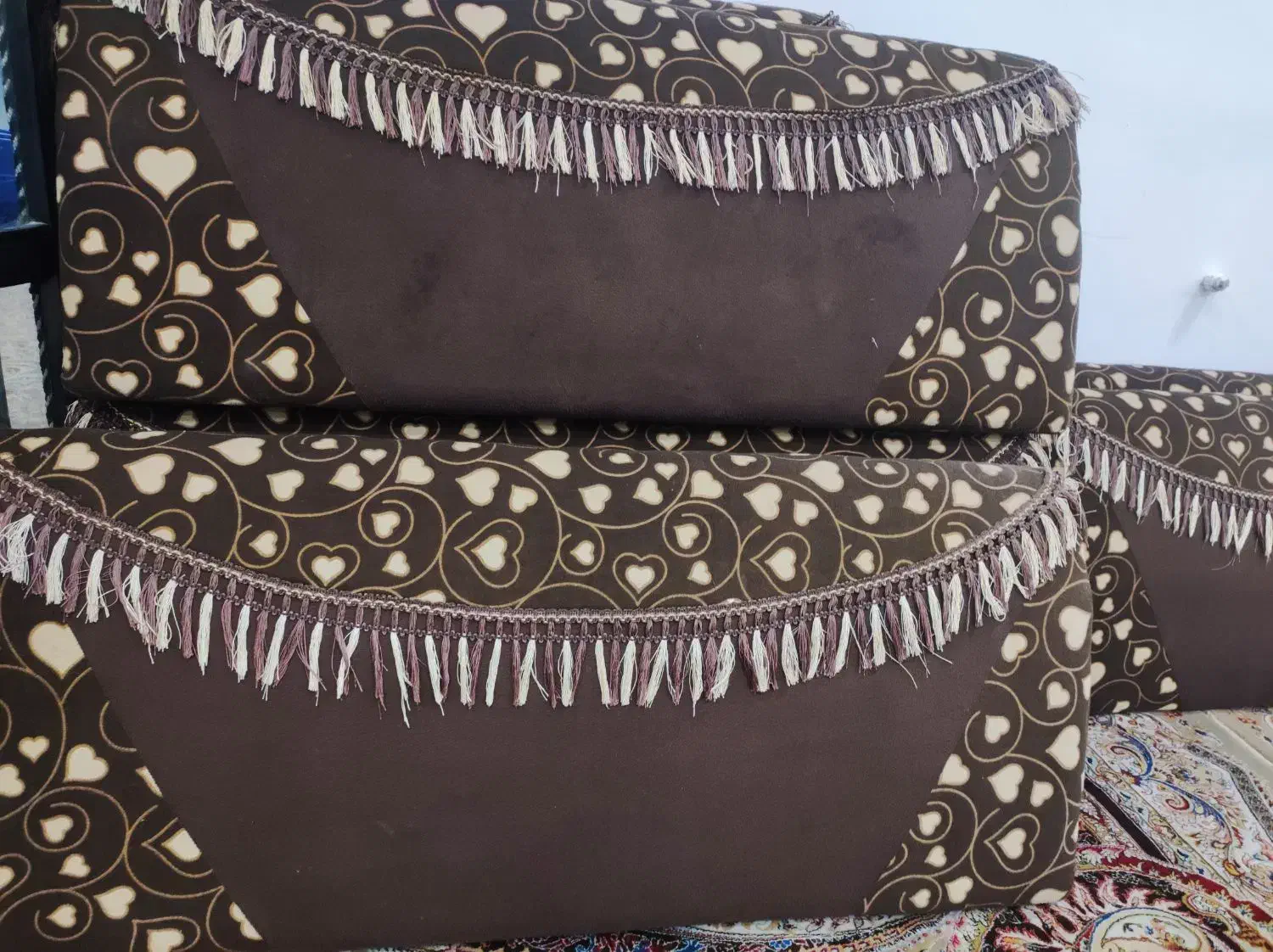 پشتی|پشتی|شیراز, شهرک گلستان|دیوار