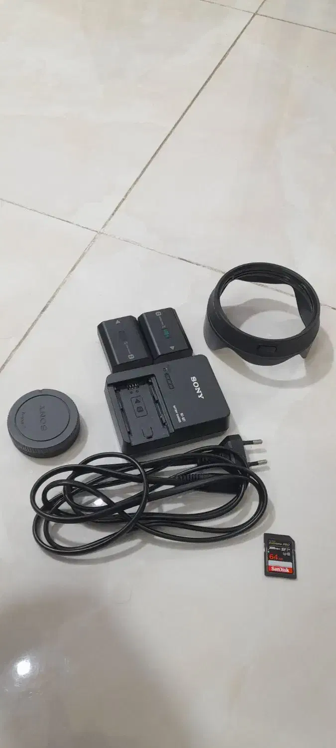 دوربین و لنز|دوربین عکاسی و فیلم‌برداری|کرمان, |دیوار