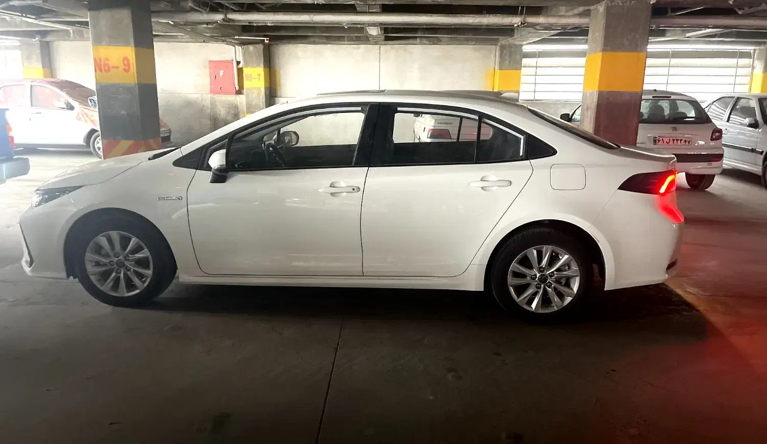 تویوتا کرولا ۱۸۰۰ هیبریدی ۲۰۲۴|خودرو سواری و وانت|تهران, بلوار کشاورز|دیوار