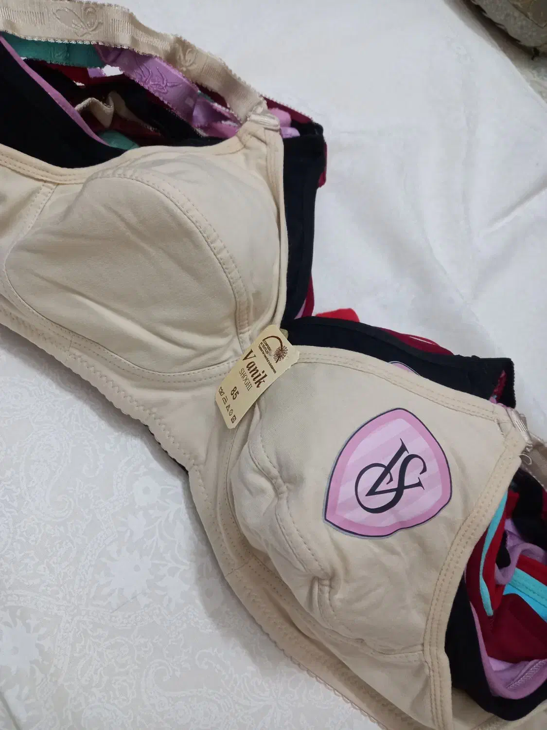 لباس زیر|لباس|ساوه, |دیوار