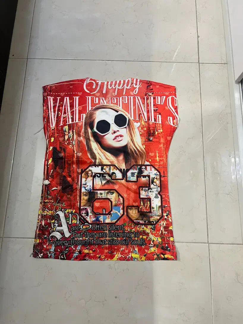 تاپ و شلواربگ|لباس|شیراز, تاچارا|دیوار