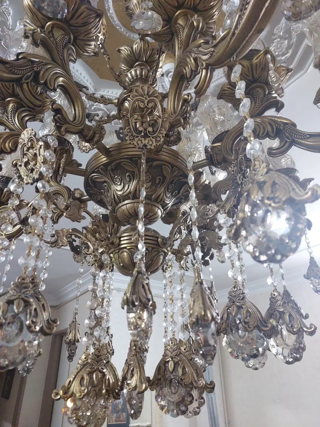 لوستر برنجی|لوستر و چراغ آویز|اسلام‌شهر, شهرک قائمیه|دیوار