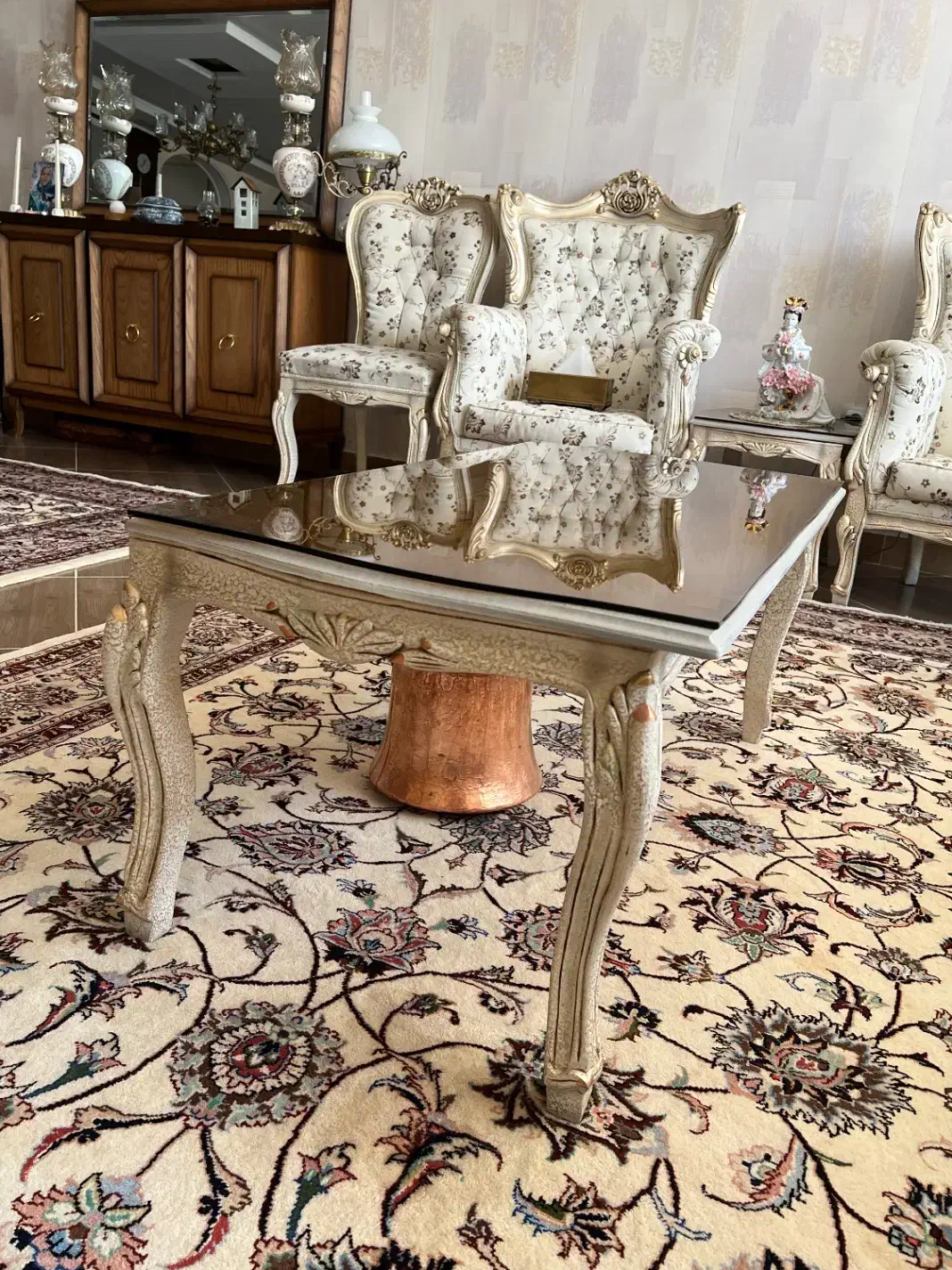 فروش مبل سلطنتی ۹ نفره|مبلمان خانگی و میز عسلی|مهاجران, |دیوار