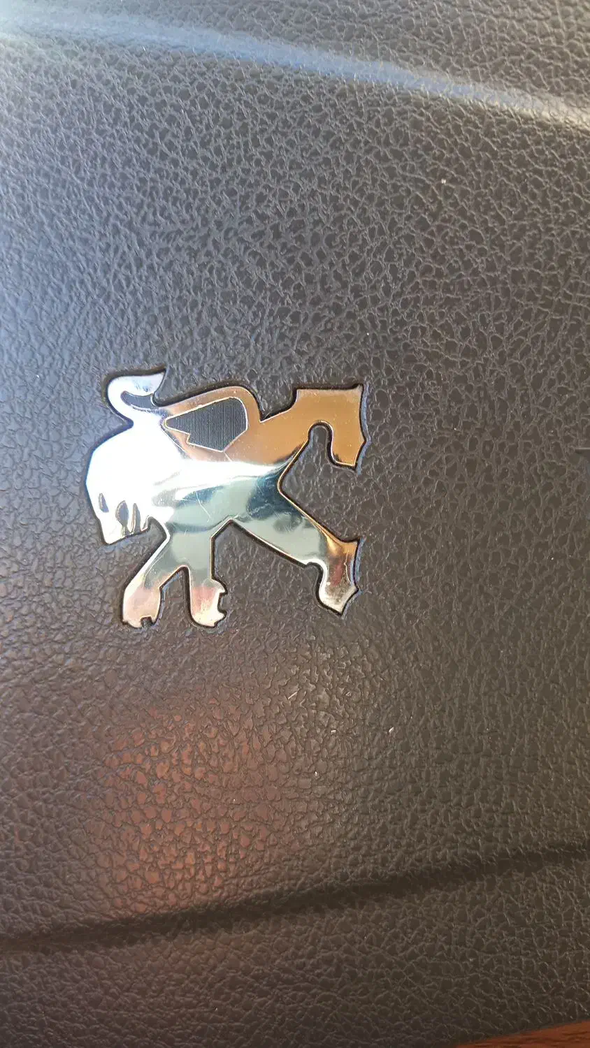 کارت ملی پیدا شده|اشیا|ایلام, |دیوار