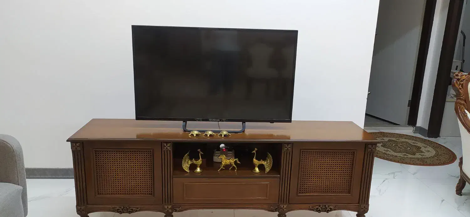 تلویزیون و روفرشی|روفرشی|گلپایگان, |دیوار