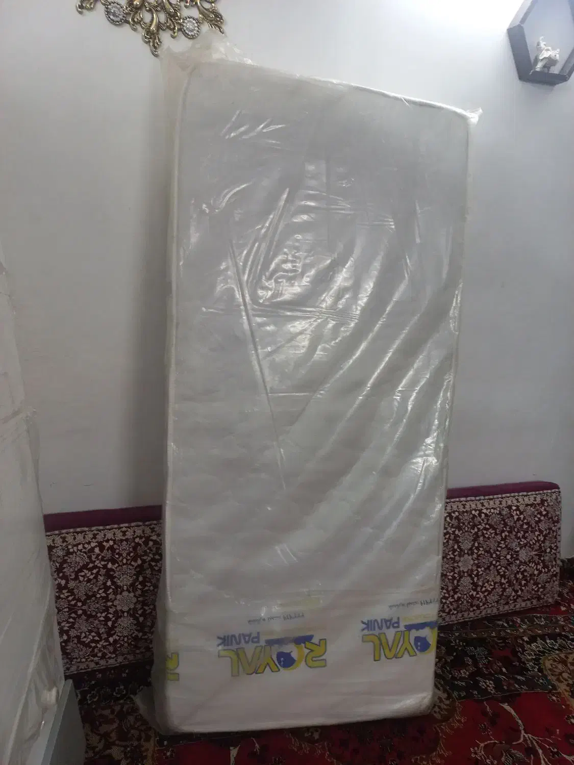 کمد بچه وتخت خواب نواستفاده شده نیست|تخت و صندلی بچه|لاهیجان, کوی زمانی|دیوار