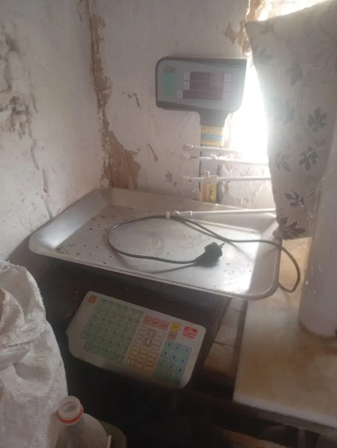 ترازو|فروشگاه و مغازه|ساوه, |دیوار