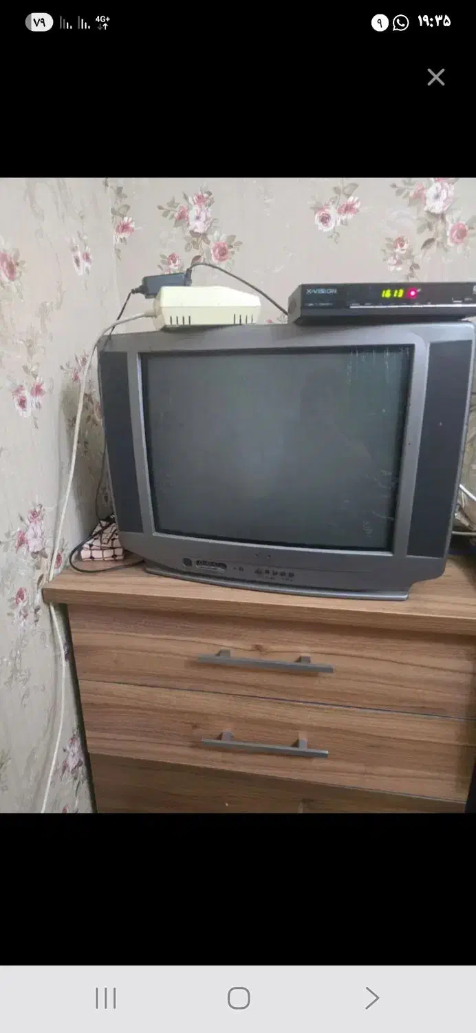 تلویزیون ۲۱ اینچ سامسونگ|تلویزیون و پروژکتور|زرقان, |دیوار