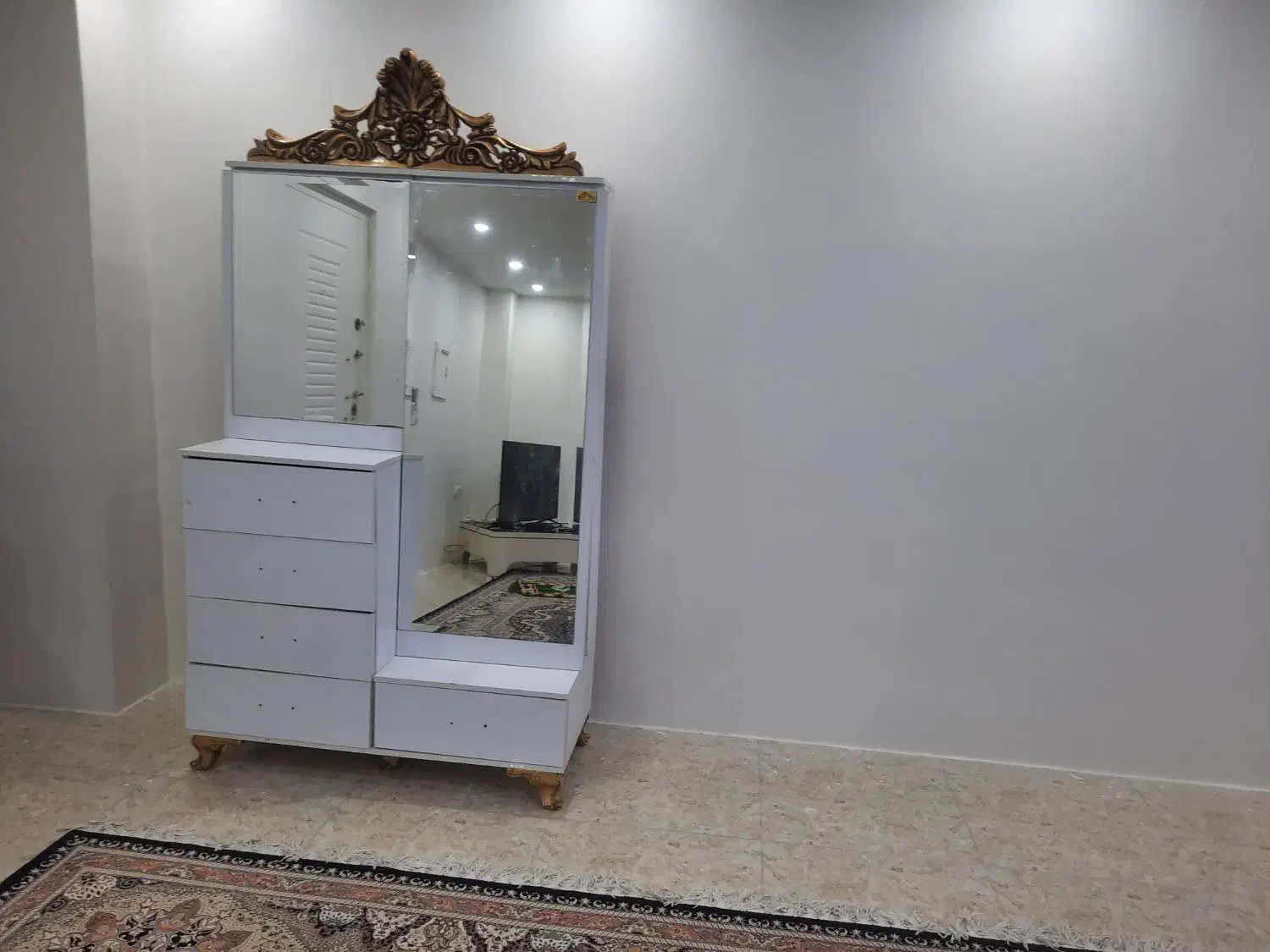 خانه و آشپزخانه|آینه|اهواز, کیان اباد|دیوار