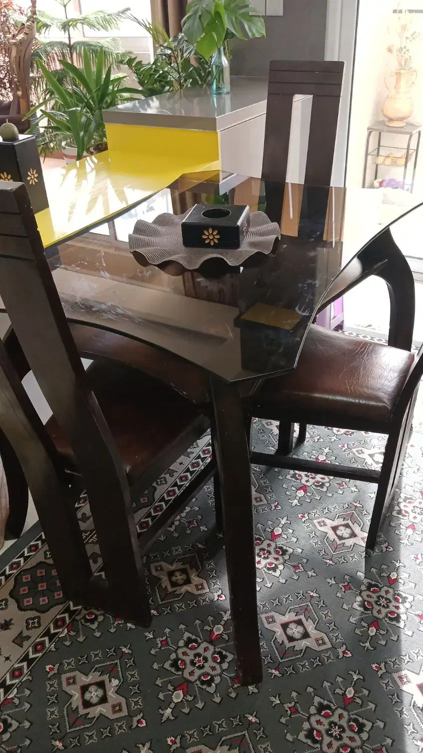فروش میز و صندلی|میز و صندلی غذاخوری|شهرکرد, |دیوار