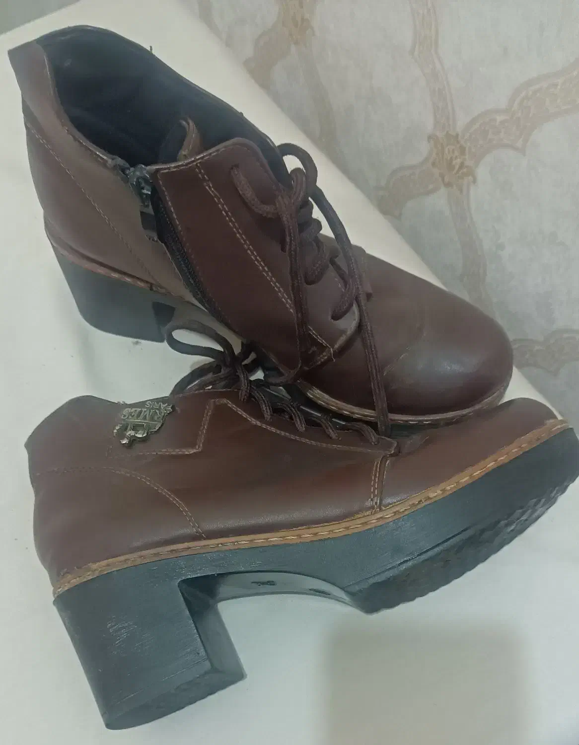 نیم بوت سایز ۳۸|کیف، کفش، کمربند|خرم‌آباد, |دیوار