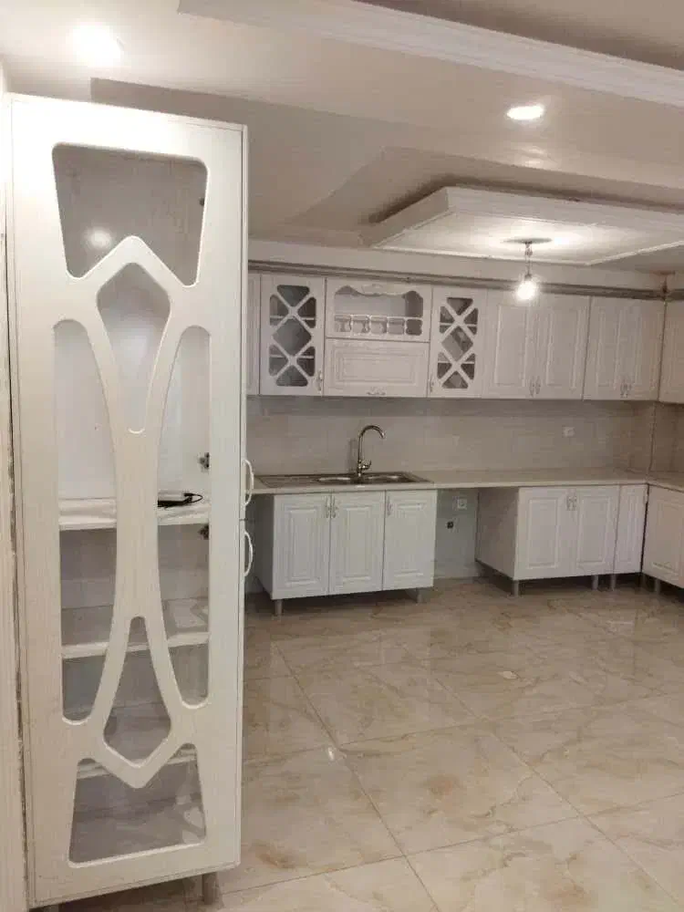 کابینت ممبران سفید کابینتی شکیل/بوفه ایستاده/کدV60|مصالح و تجهیزات ساختمان|تویسرکان, |دیوار