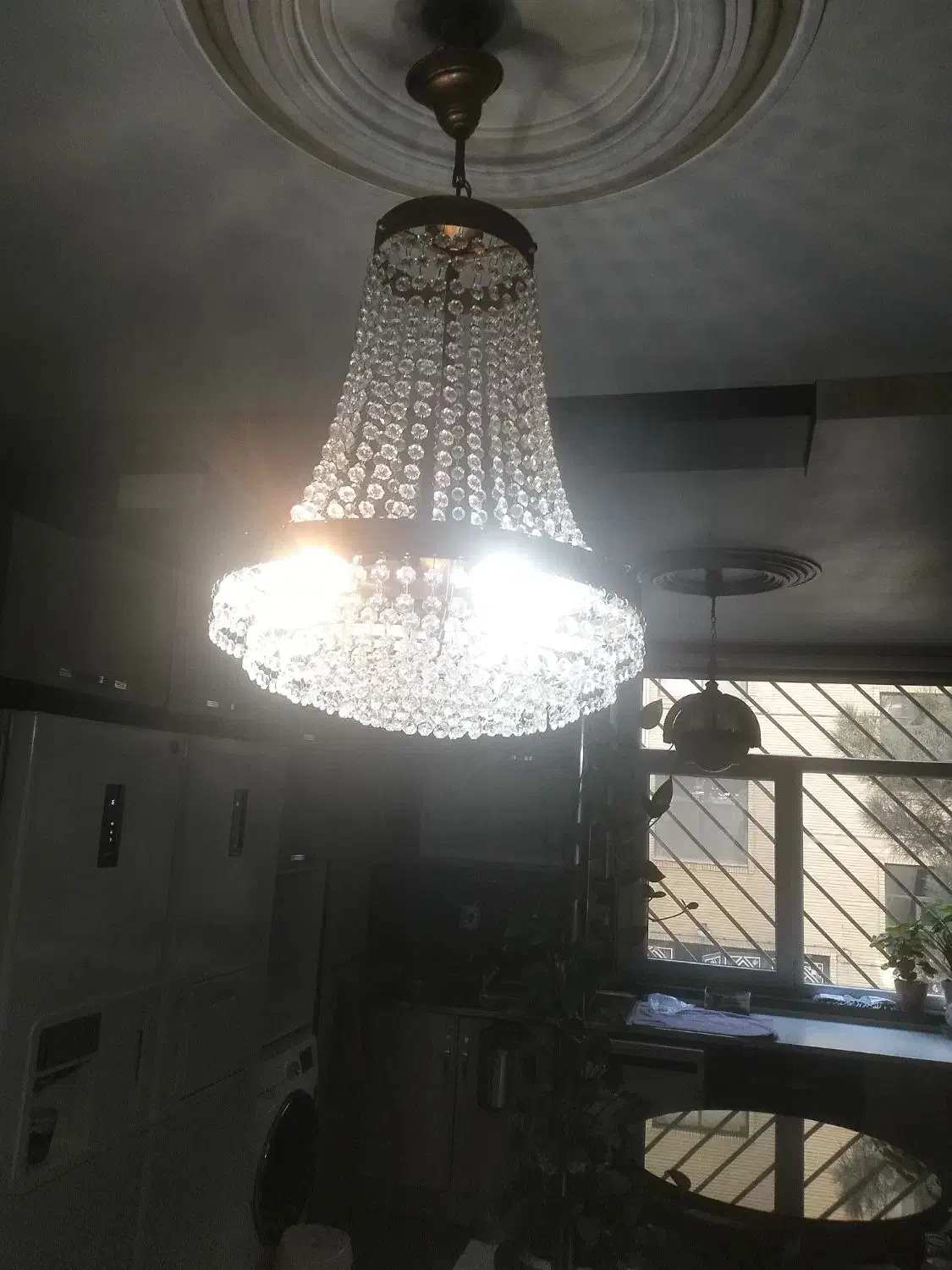 3تالوستر کریستالی بدنه برنز|لوستر و چراغ آویز|فردیس, شهرک گلها|دیوار