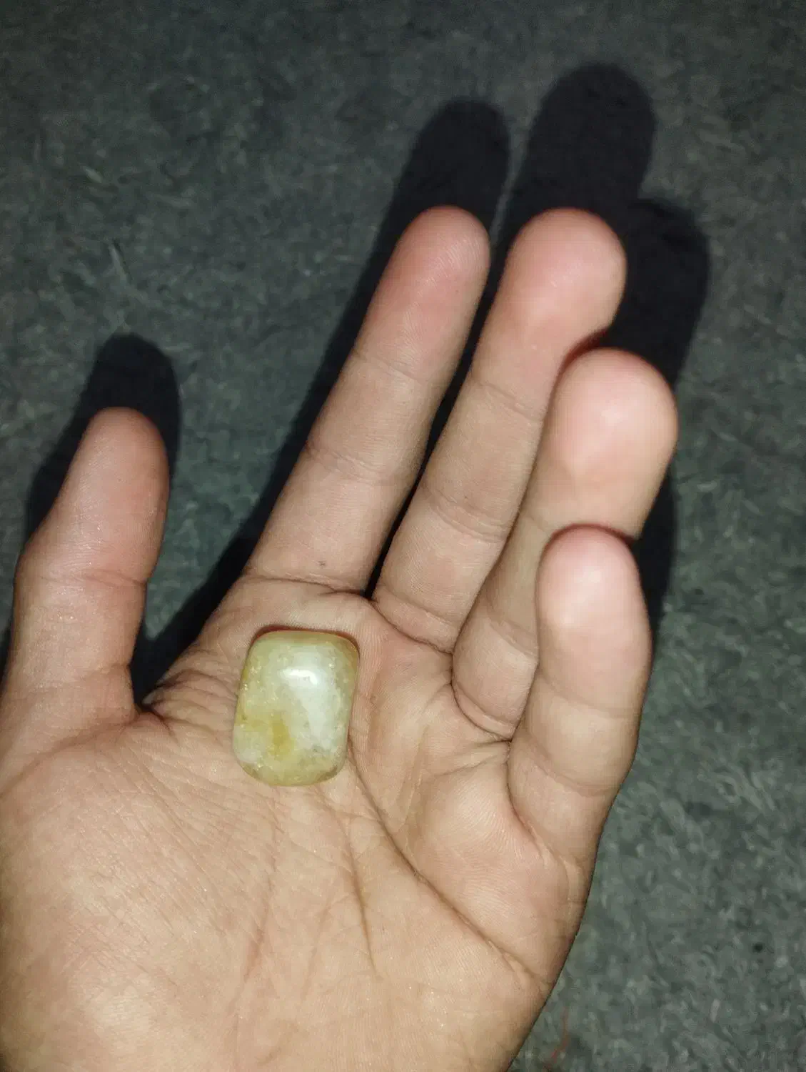 انگشتر سنگ|جواهرات|گلپایگان, |دیوار