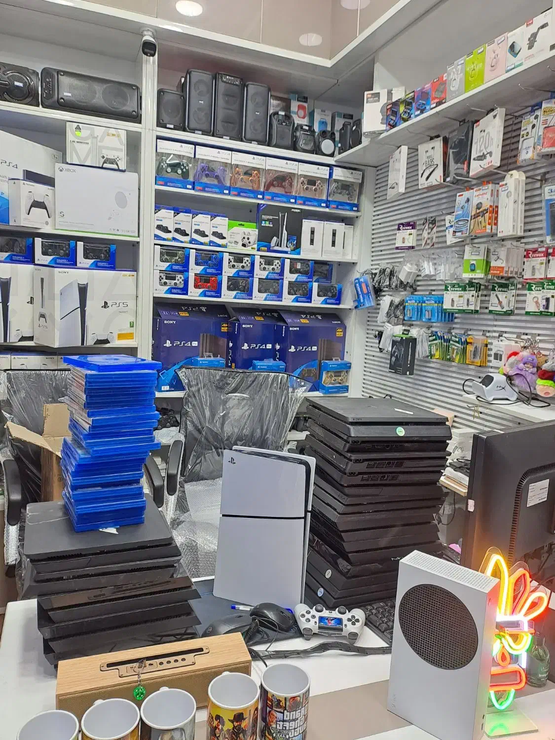 عمده ps4 v ps5|کنسول، بازی ویدئویی و آنلاین|دزفول, |دیوار
