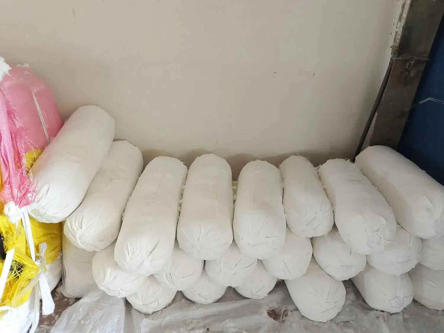 بالشت متکا سنیا تولیدی|رختخواب، بالش، پتو|کرمانشاه, |دیوار