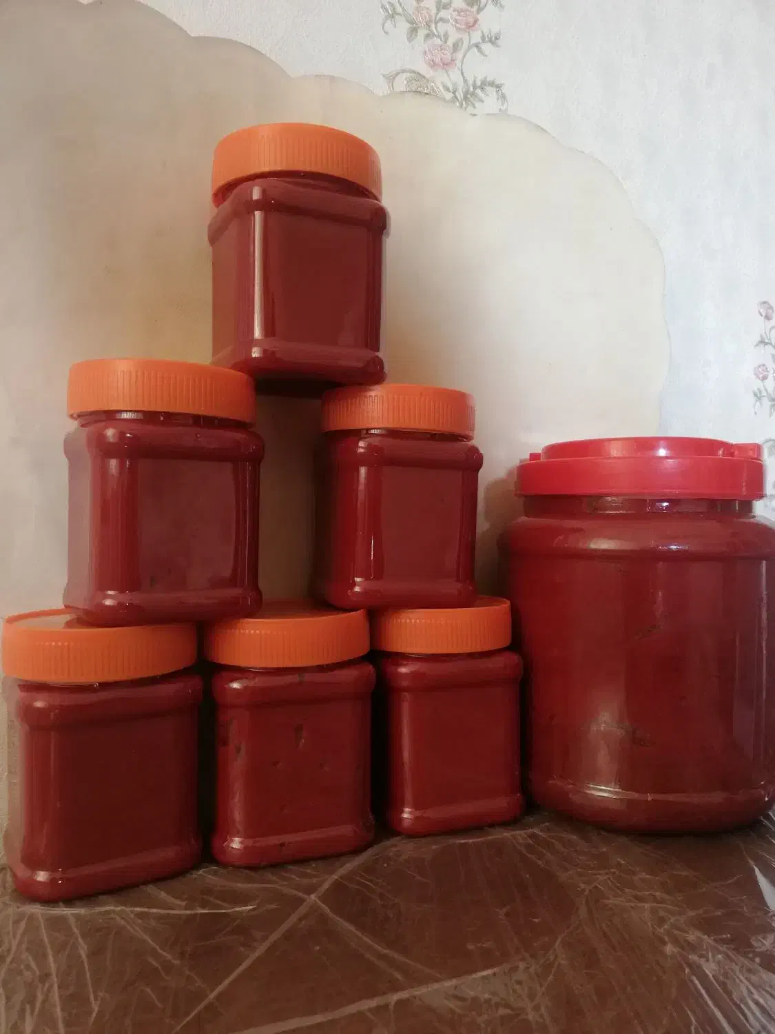 رب گوجه فرنگی|خوردنی و آشامیدنی|شیراز, آزادی|دیوار