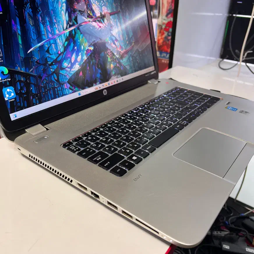 لپتاپ گیمینگ hp i7 هشت هسته رم ۱۲|رایانه همراه|قدس, شهر‌قدس|دیوار