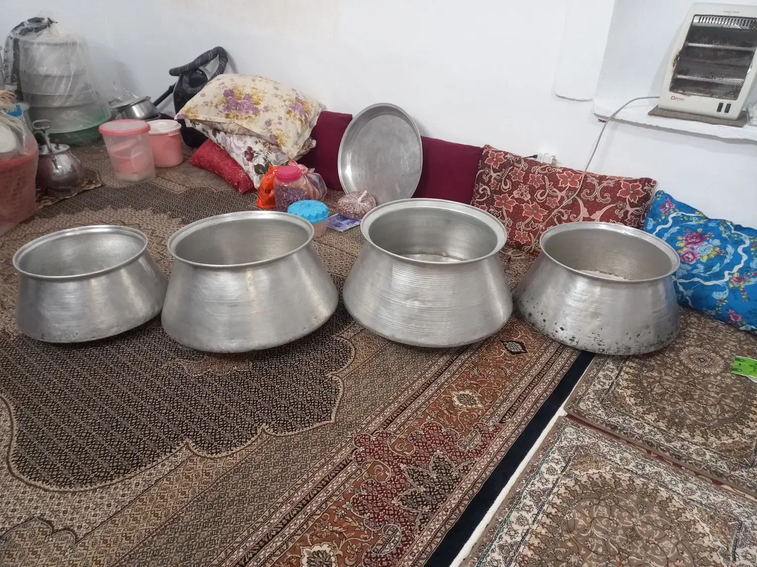 دیگ روحی|ظروف پختوپز|ایجرود, |دیوار