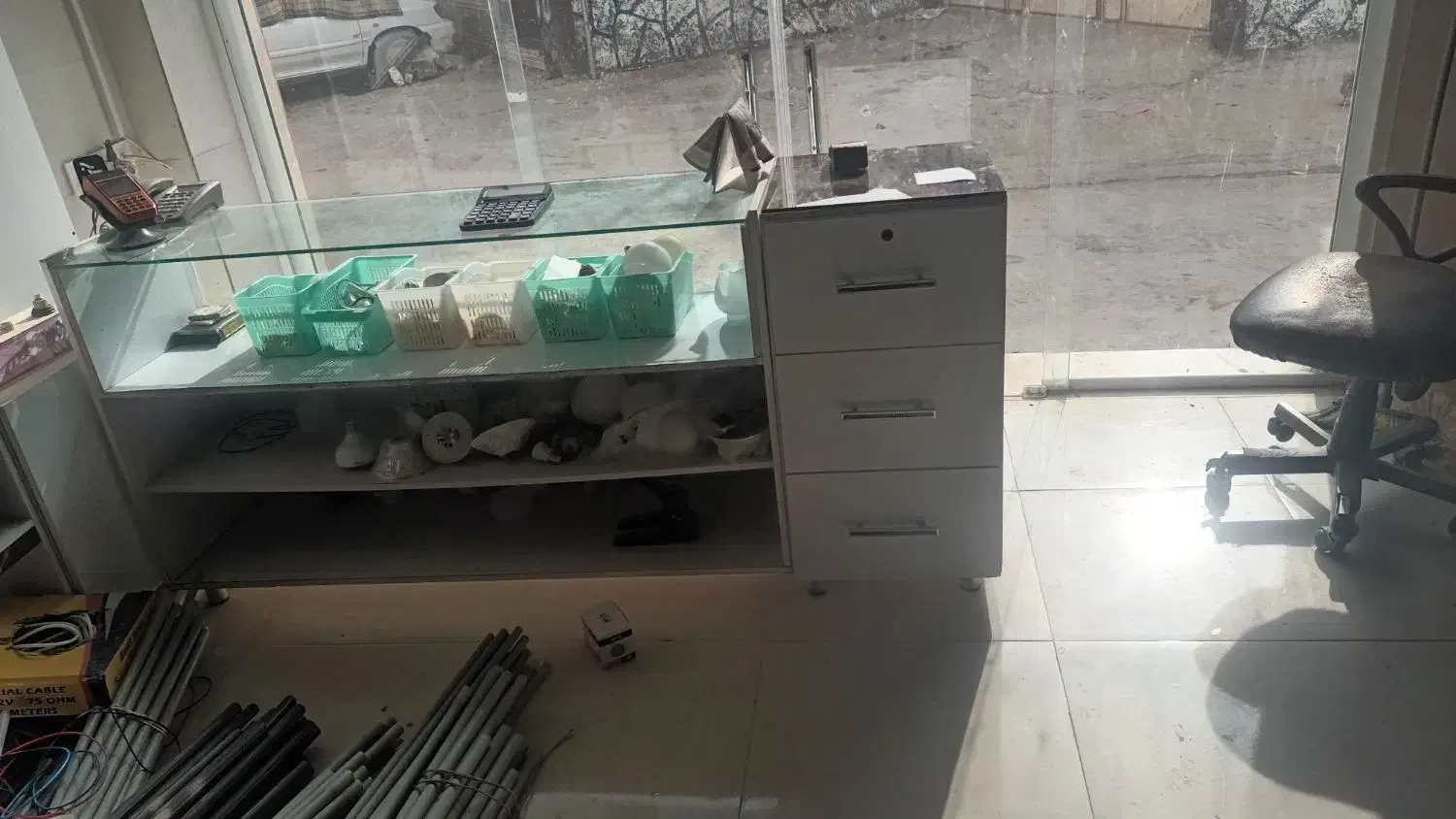 فروش ویترین مغازه|فروشگاه و مغازه|لردگان, |دیوار