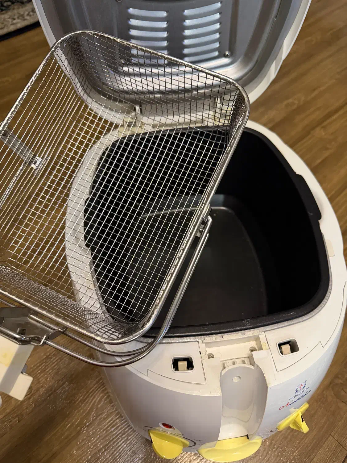 سرخ کن|خردکن، آسیاب، غذاساز|نظرآباد, نظرآباد|دیوار