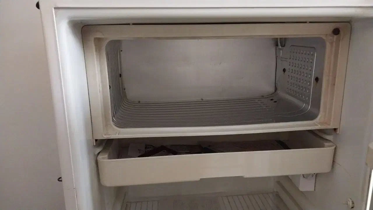 یخچال جنرال استیل|یخچال و فریزر|فولادشهر, B7|دیوار