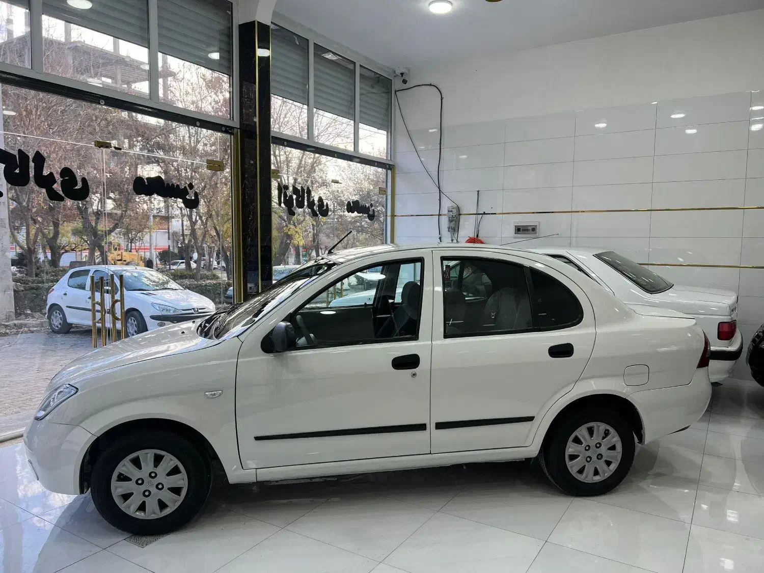 تیبا1 مدل 93|خودرو سواری و وانت|سقز, |دیوار