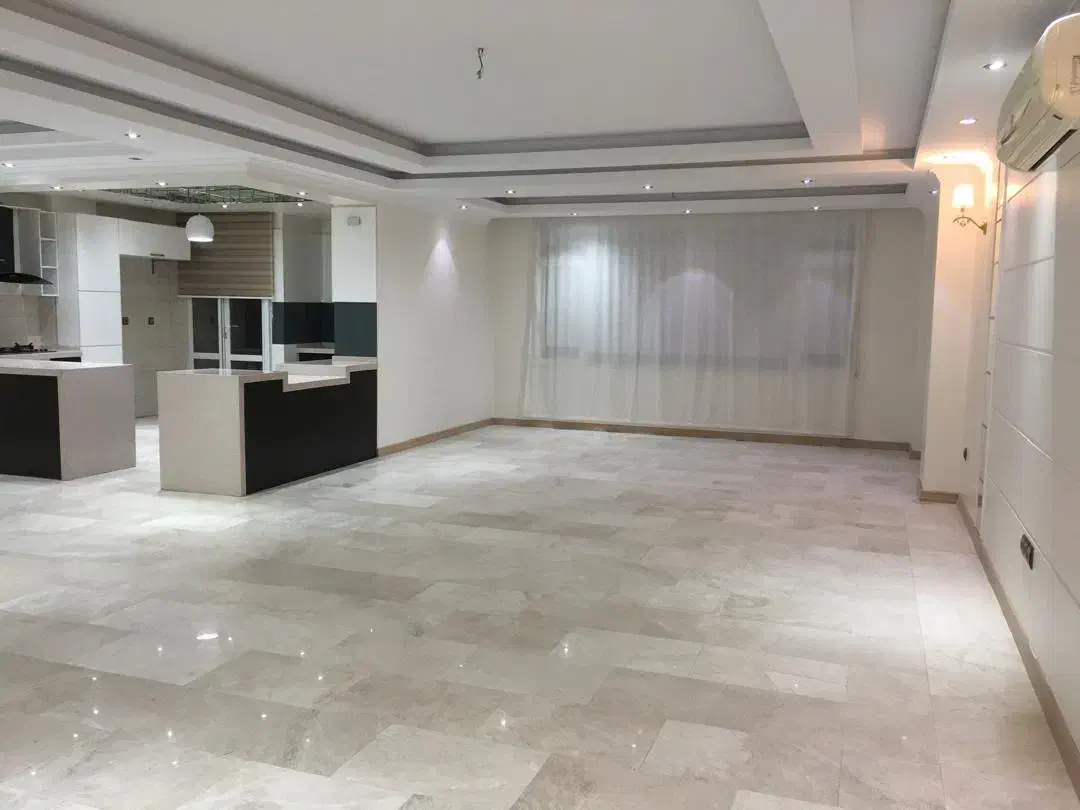 ۱۳۵ متر ۳ خواب فول فردوس شرق