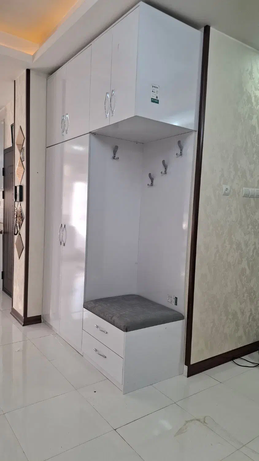 دراور جاکفشی و میز تحریرو...|جاکفشی، کمد، دراور|نسیمشهر, |دیوار