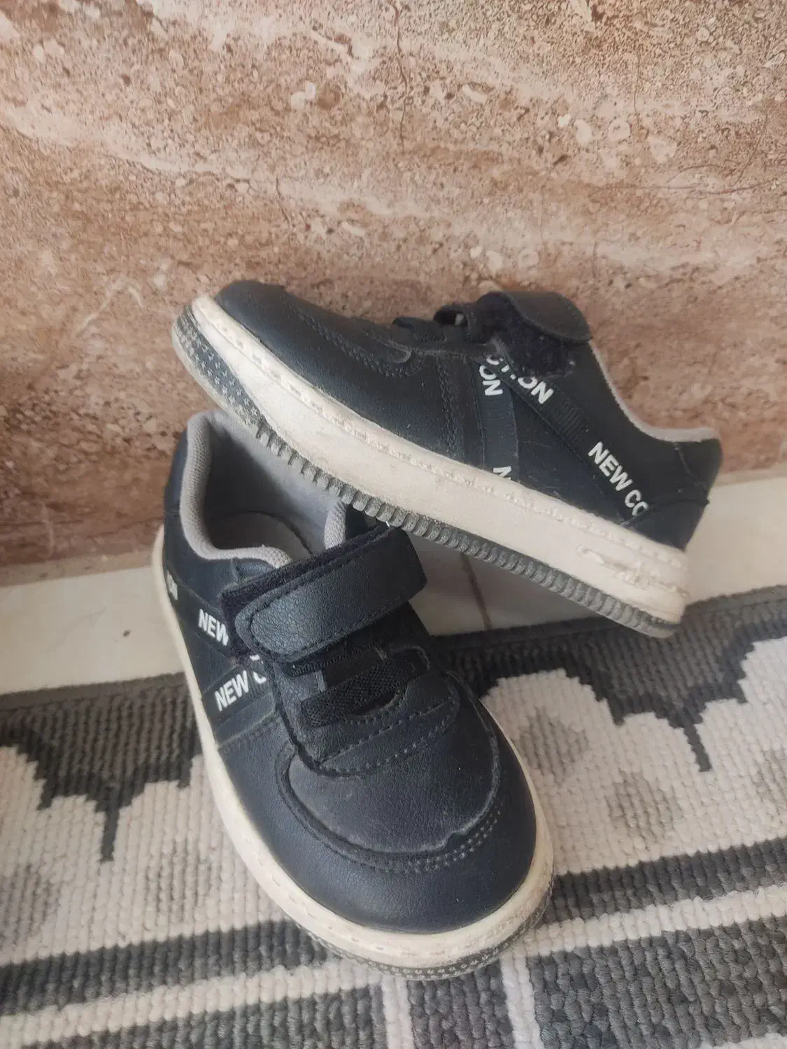 چکمه دخترانه سایز 28|کفش و لباس بچه|زاهدان, |دیوار