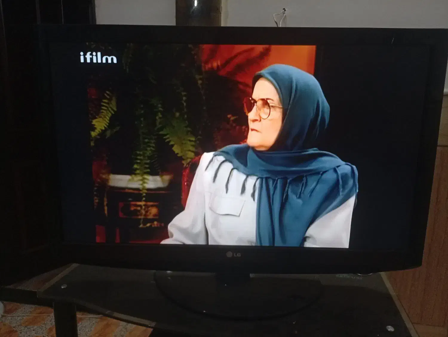 تلفزیون ال جی کره اصل|تلویزیون و پروژکتور|قم, الغدیر|دیوار