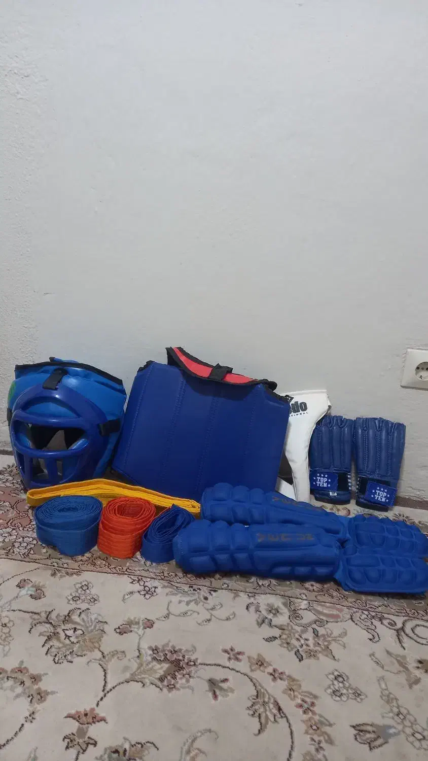 وسایل مربوط به کاراته|تجهیزات ورزشی|تهران, شهید فکوری|دیوار