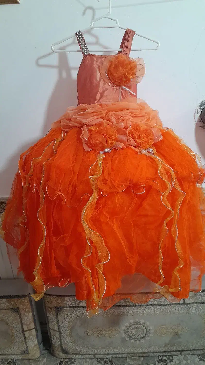 لباس عروس دخترانه درحدنو|لباس|پیشوا, |دیوار