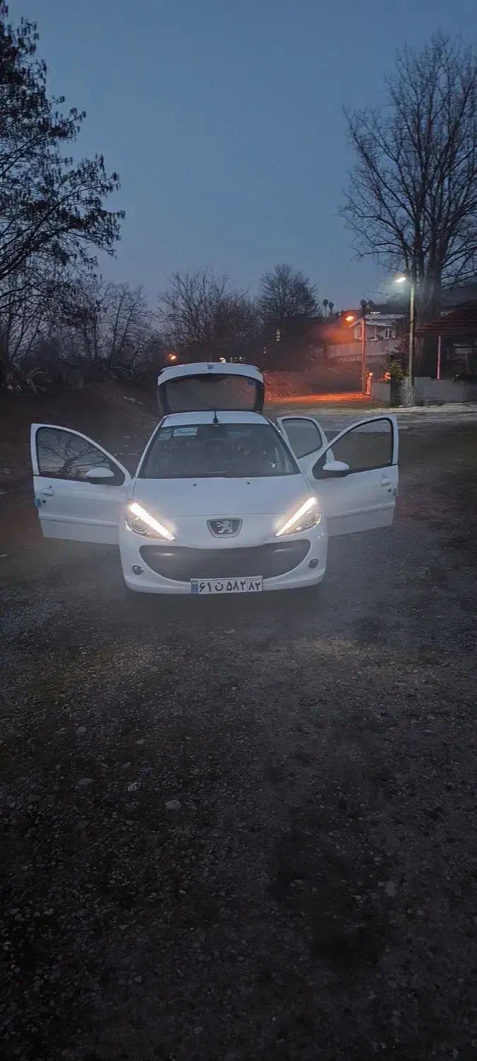 207 اتومات|خودرو سواری و وانت|قائمشهر, |دیوار