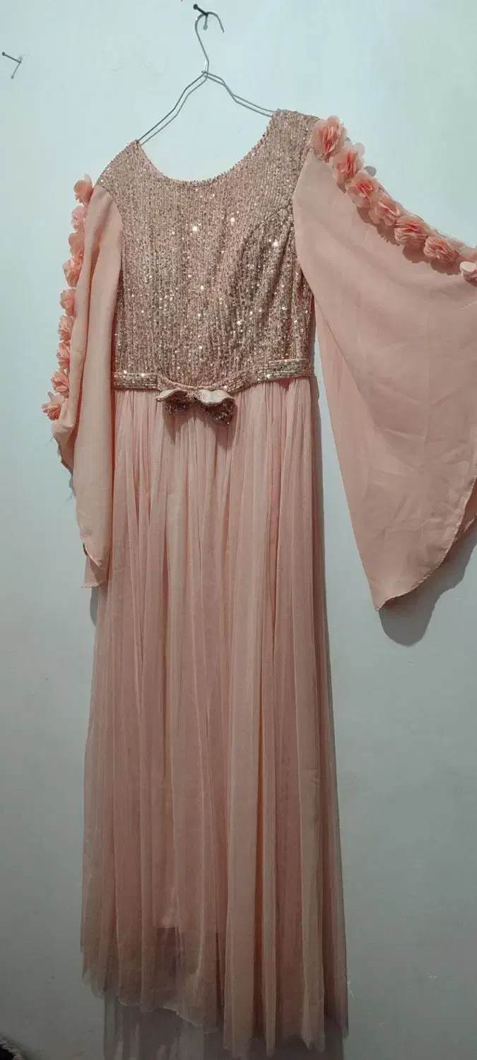 لباس مجلسی بلند|لباس|مراغه, |دیوار