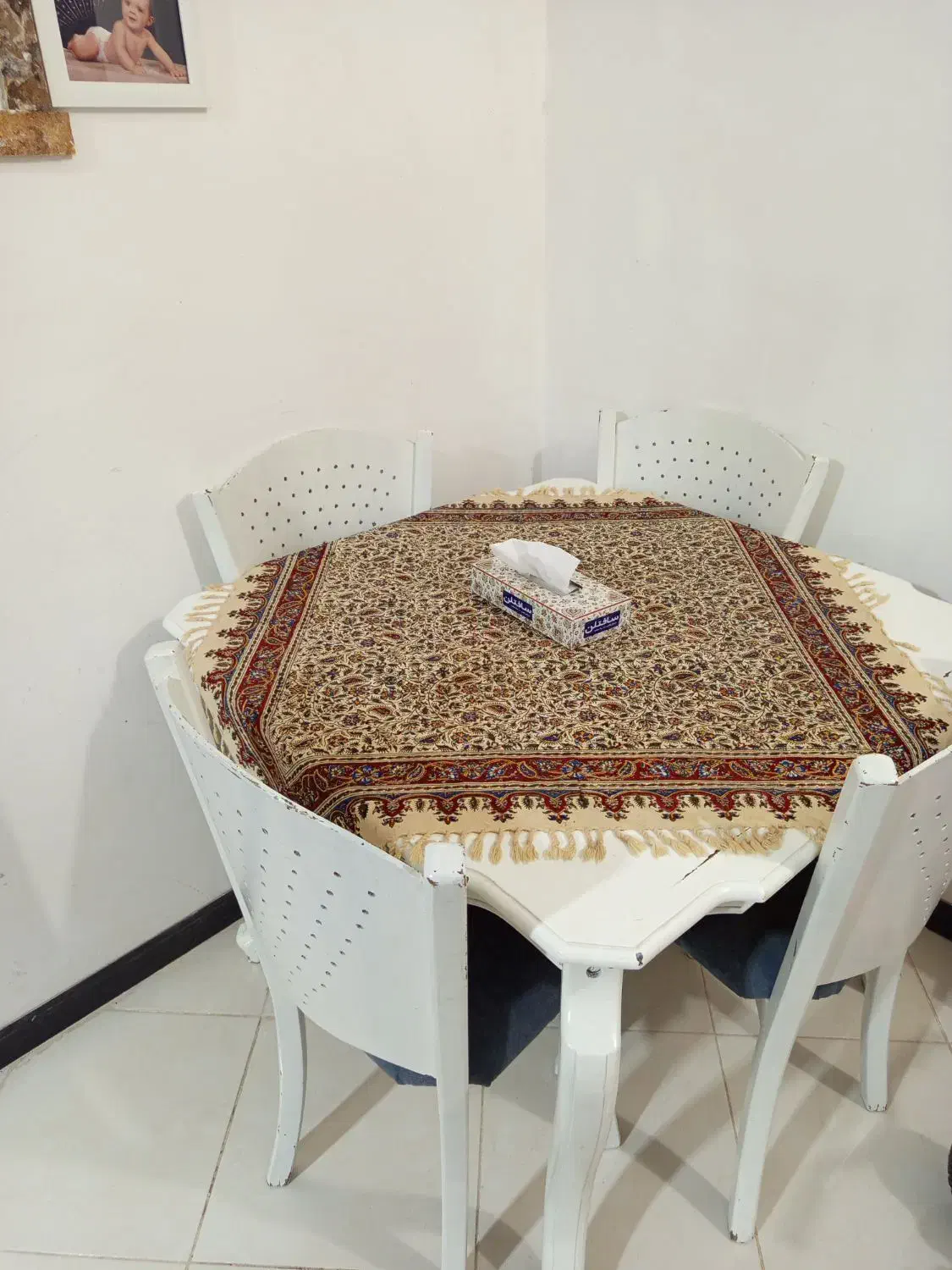 مبل راحتی 7نفره با میز ناهارخوری 4 نفره|مبلمان خانگی و میز عسلی|زرقان, |دیوار