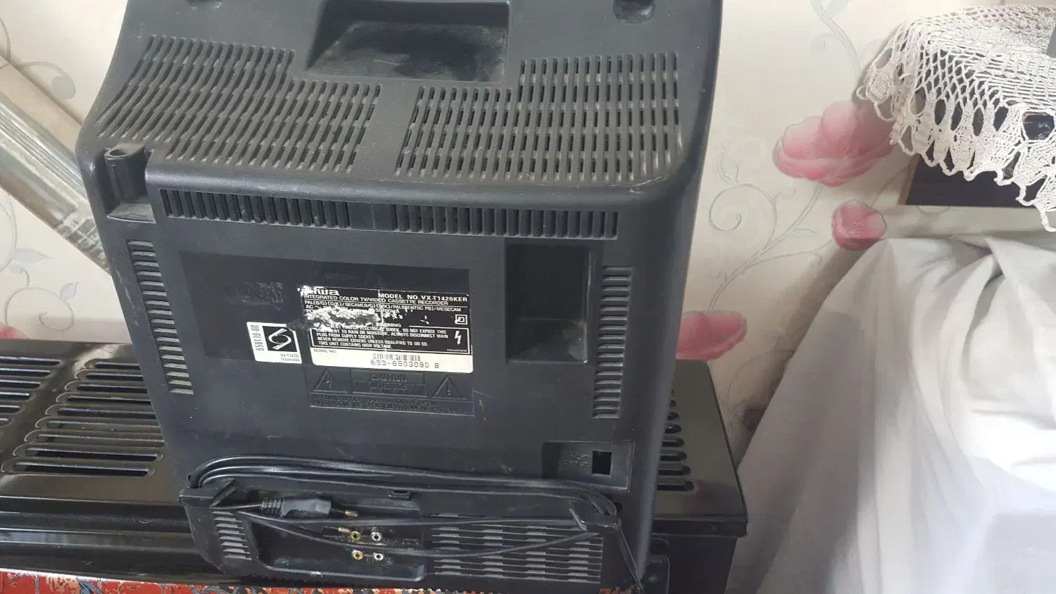 رادیوضبط قدیمی ژاپنی عتیقه|کلکسیون اشیاء عتیقه|چناران, |دیوار