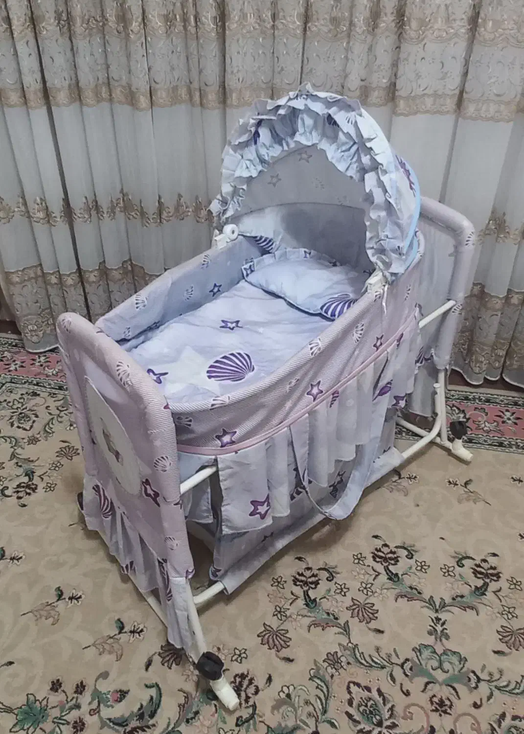 تخت کنار مادر|تخت و صندلی بچه|یزد, |دیوار