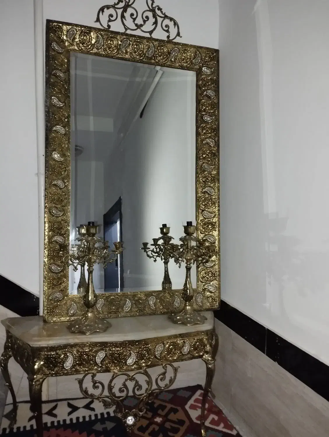 آینه و شمعدان|بوفه، ویترین، کنسول|سنندج, |دیوار