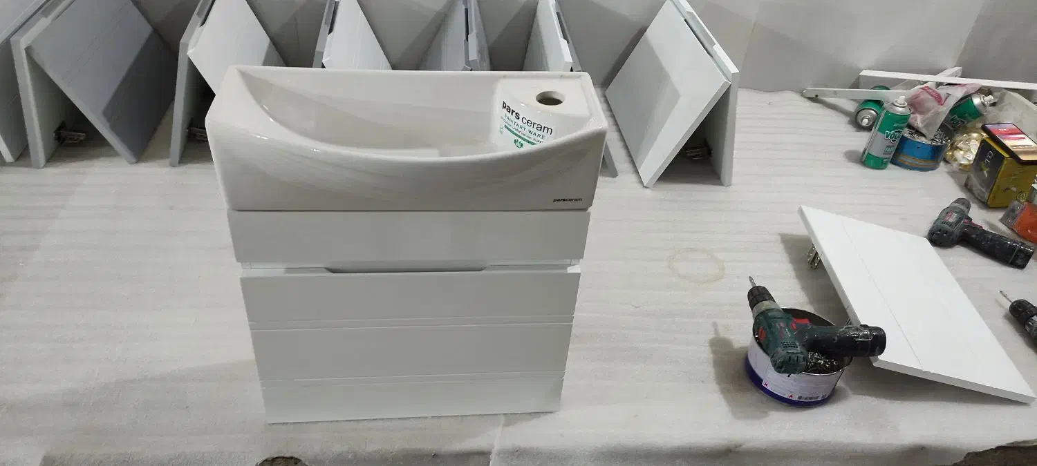 تولیدی روشویی کابینتی و فرنگی کاتیا|لوازم سرویس بهداشتی|لالجین, |دیوار