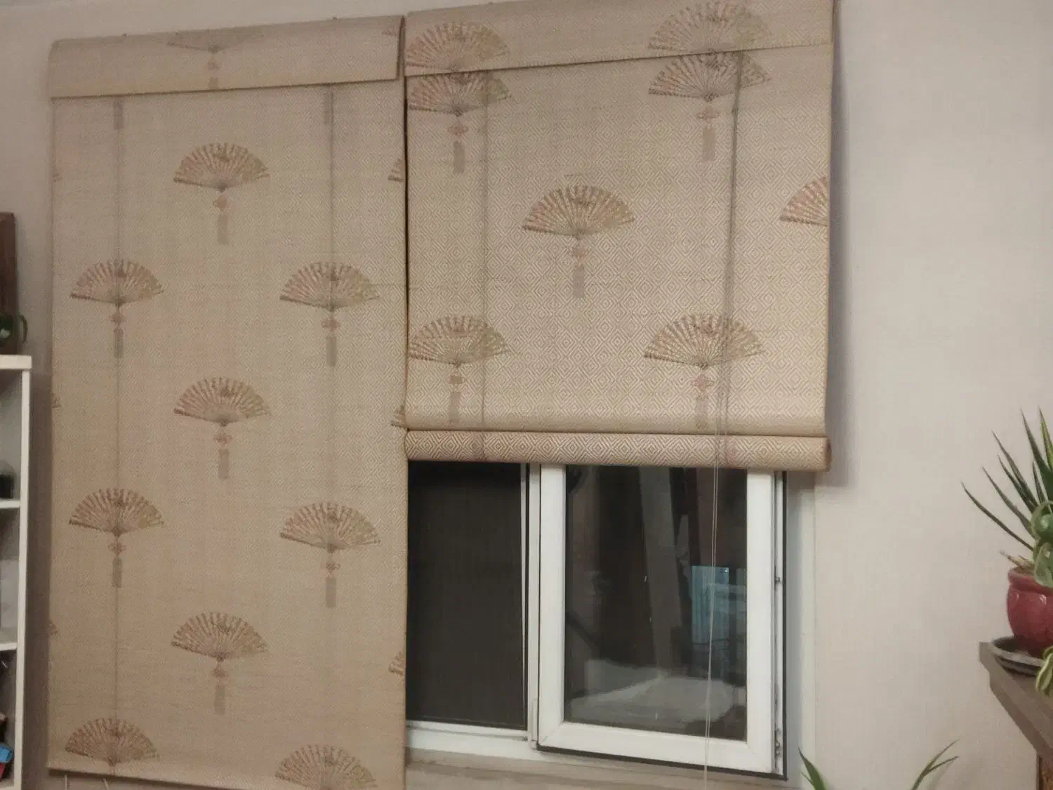 پرده بامبو دو تکه|پرده، رانر، رومیزی|تهران, فلسطین (میدان انقلاب)|دیوار