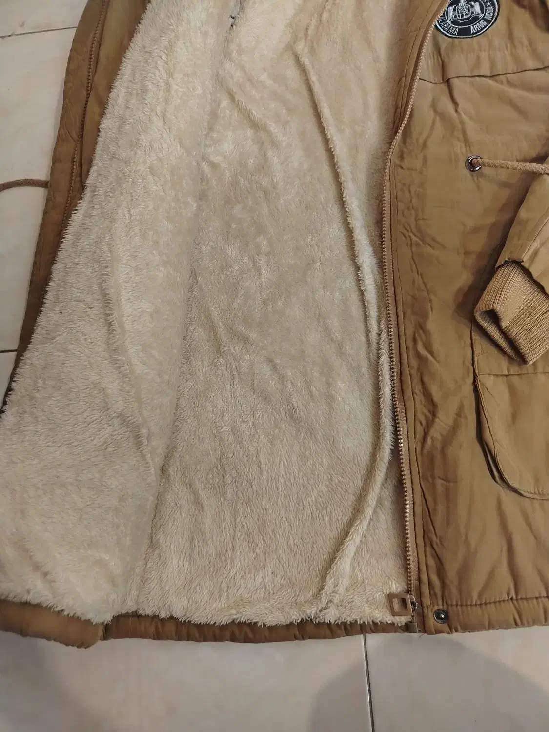 کاپشن داخل خز|لباس|آمل, |دیوار