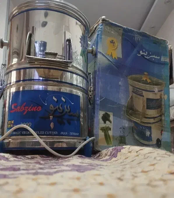 سبزی خرد کن سبزینو مدل 2000 هزار درحد نو|خردکن، آسیاب، غذاساز|ری, دولت‌آباد|دیوار