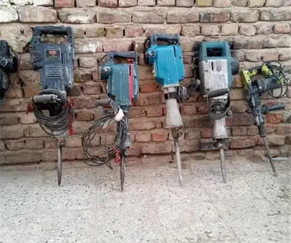 تخریب کاری|خدمات پیشه و مهارت|نجف‌آباد, یزدانشهر|دیوار