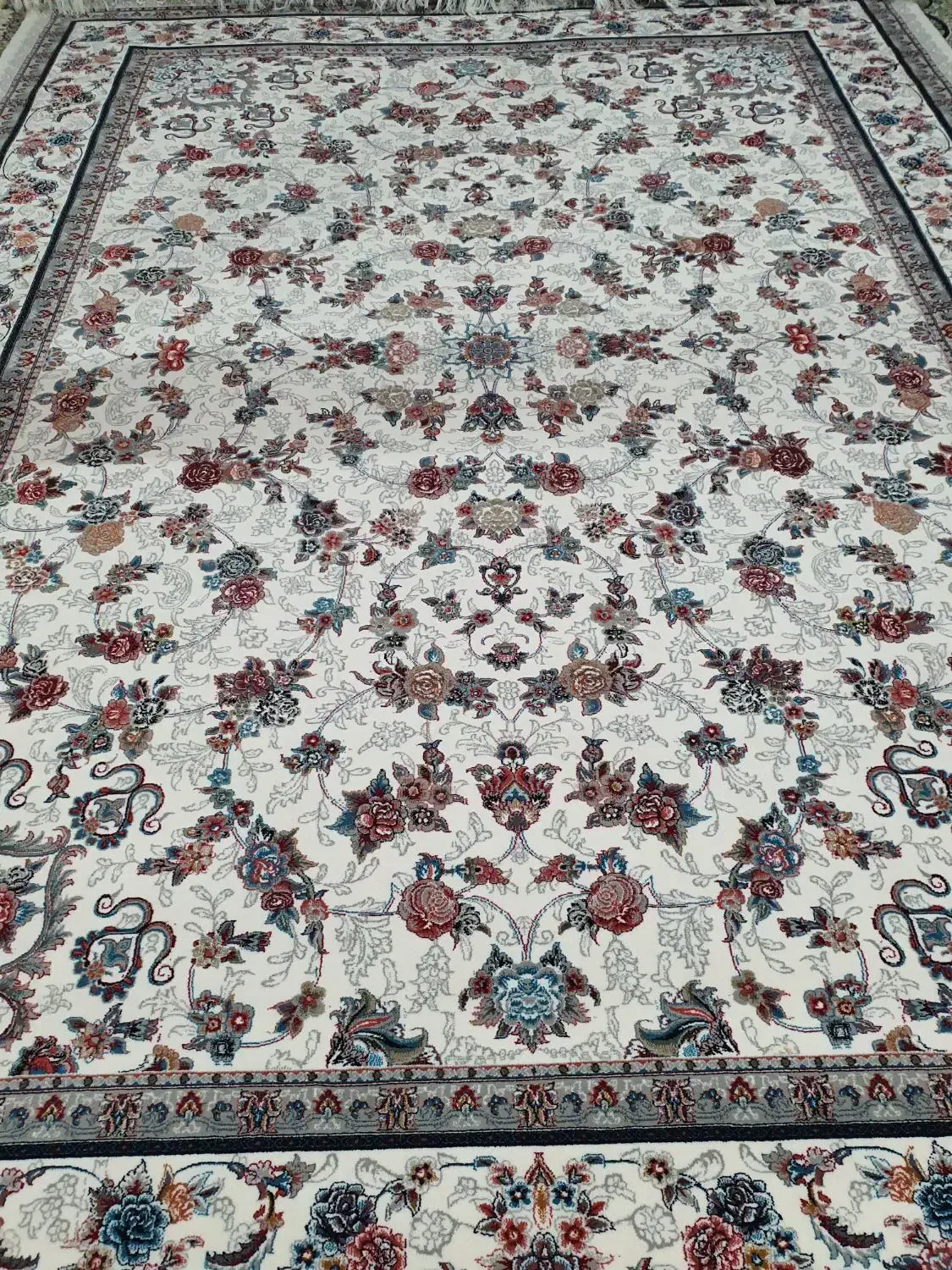 فرش ۷۰۰شانه ۱۲متری|فرش|کوهدشت, |دیوار